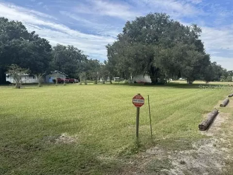 9581 Mcintosh Rd, Dover, FL 33527 photo 4