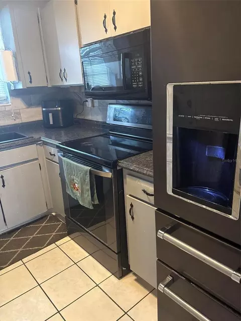 Kitchen - 14474 Coronado Dr, Spring Hill, FL 34609 photo 1 of 3