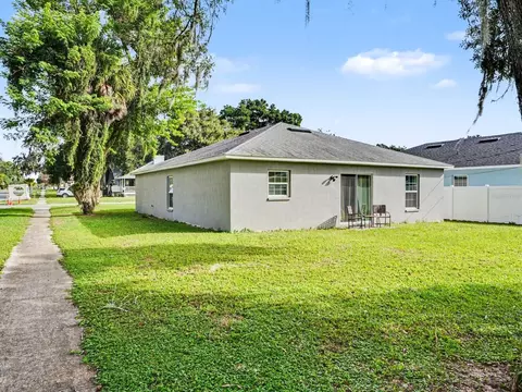 Exterior - 203 Maple St E, Davenport, FL 33837 photo 5 of 5