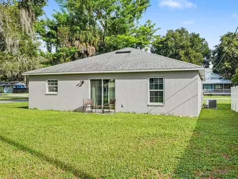 Exterior - 203 Maple St E, Davenport, FL 33837 photo 4 of 5
