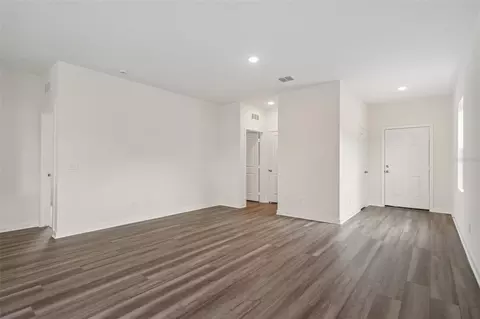 Living - 10542 Curving Crk, Parrish, FL 34219 photo 1 of 6
