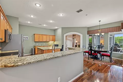 Kitchen - 1028 Hagen Dr, New Port Richey, FL 34655 photo 4 of 5