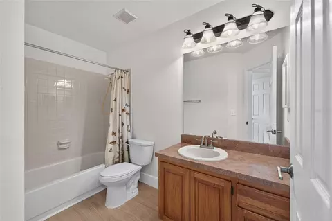 Bath - 12301 Pathway Ct, Riverview, FL 33569 photo 5 of 5