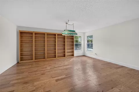 Living - 12301 Pathway Ct, Riverview, FL 33569 photo 6 of 7