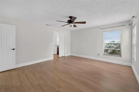 Bedroom - 12301 Pathway Ct, Riverview, FL 33569 photo 3 of 8