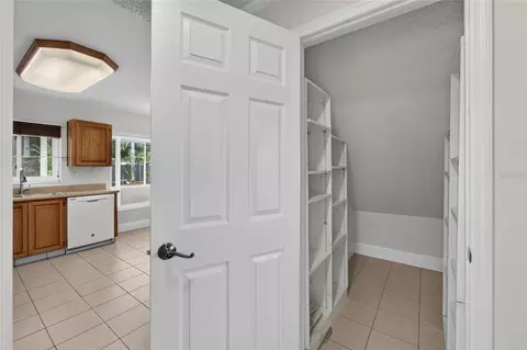 Entry Way - 12301 Pathway Ct, Riverview, FL 33569 photo 4 of 6