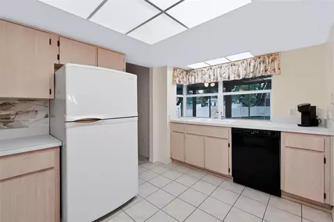 Kitchen - 4477 Gaston St, Spring Hill, FL 34607 photo 3 of 5