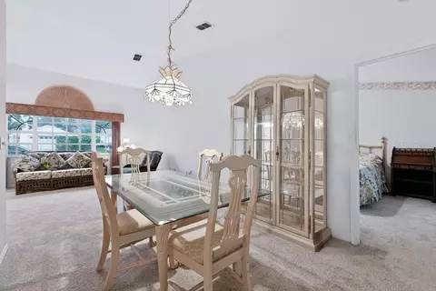 Dining - 4477 Gaston St, Spring Hill, FL 34607 photo 2 of 5