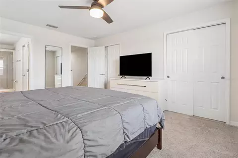 Bedroom - 9146 Hillcroft Dr, Riverview, FL 33578 photo 4 of 4