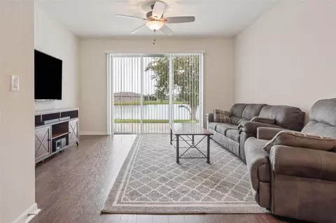 Living - 9146 Hillcroft Dr, Riverview, FL 33578 photo 3 of 4