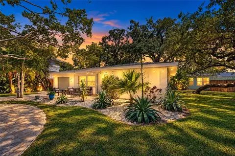200 Lagoon Dr, Palm Harbor, FL 34683