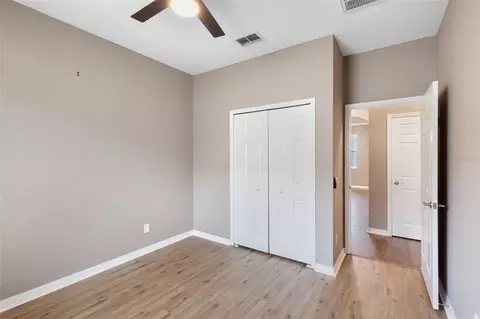 Bedroom - 10438 Arbor Groves Pl, Riverview, FL 33578 photo 4 of 8