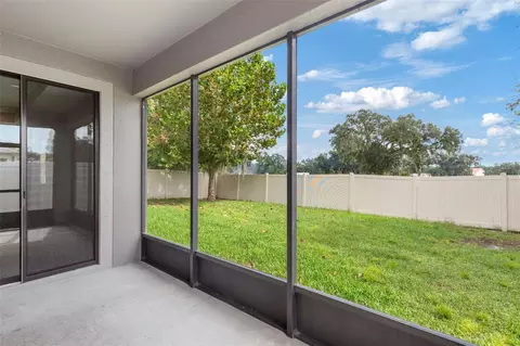 Exterior - 10438 Arbor Groves Pl, Riverview, FL 33578 photo 4 of 7