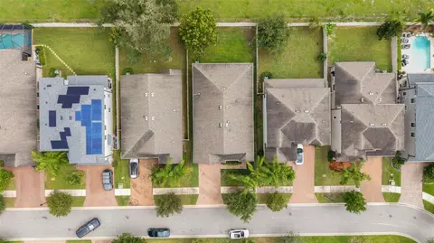 View/Area - 10438 Arbor Groves Pl, Riverview, FL 33578 photo 10 of 13