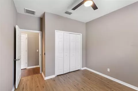 Bedroom - 10438 Arbor Groves Pl, Riverview, FL 33578 photo 3 of 8