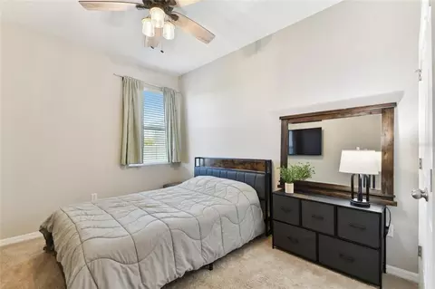 Bedroom - 10741 Charlotte Dr, Parrish, FL 34219 photo 1 of 10