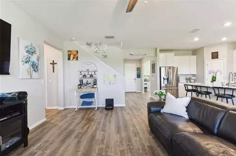 Entry Way - 10741 Charlotte Dr, Parrish, FL 34219 photo 2 of 7