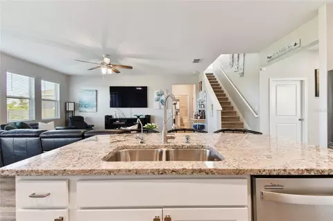 Kitchen - 10741 Charlotte Dr, Parrish, FL 34219 photo 5 of 9