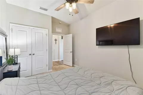 Bedroom - 10741 Charlotte Dr, Parrish, FL 34219 photo 3 of 10