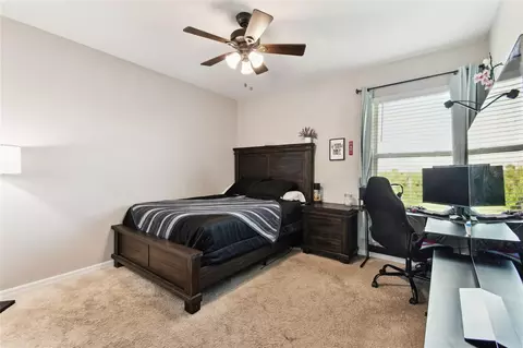 Bedroom - 10741 Charlotte Dr, Parrish, FL 34219 photo 4 of 10