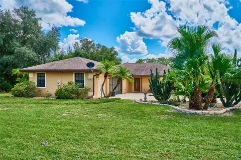 3971 Park Ave, Indian Lake Estates, FL 33855