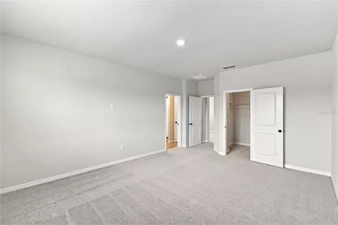 Bedroom - 5617 White Ibis Pt, Saint Cloud, FL 34772 photo 4 of 8