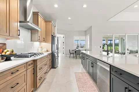 Kitchen - 12355 Stonegate Trl, Parrish, FL 34219 photo 7 of 9