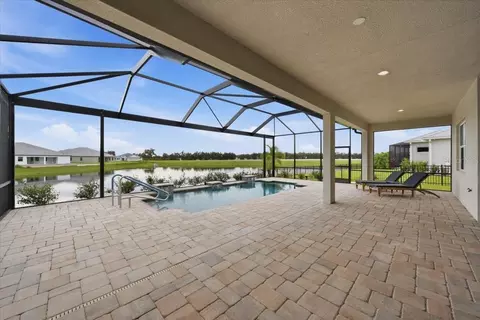 Exterior - 12355 Stonegate Trl, Parrish, FL 34219 photo 6 of 14