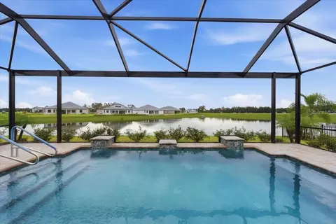 Exterior - 12355 Stonegate Trl, Parrish, FL 34219 photo 9 of 14