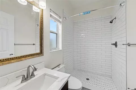 Bath - 11211 Andy Dr, Riverview, FL 33569 photo 2 of 3