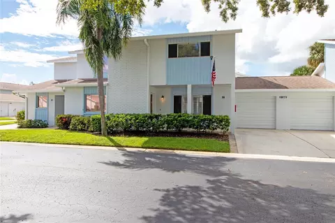 1640 Cape Hope Ave NE #2, Saint Petersburg, FL 33702