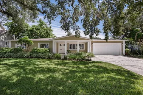 628 Riviera Dr, Tampa, FL 33606