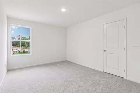 Bedroom - 10526 Curving Crk, Parrish, FL 34219 photo 6 of 17
