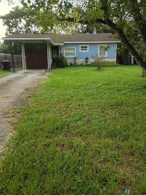 3215 32nd Ave N, Saint Petersburg, FL 33713