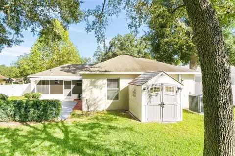 Exterior - 1206 Stonewater Cir, Ocoee, FL 34761 photo 8 of 9