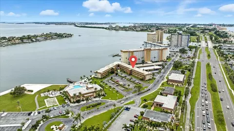 5020 Brittany Dr S #322, Saint Petersburg, FL 33715