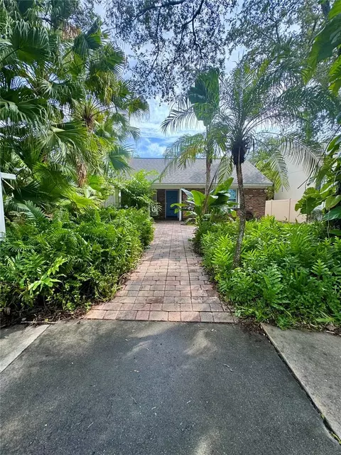 207 W Davis Blvd, Tampa, FL 33606