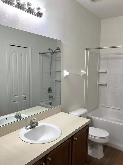Bath - 12337 Foxmoor Peak Dr, Riverview, FL 33579 photo 1 of 5