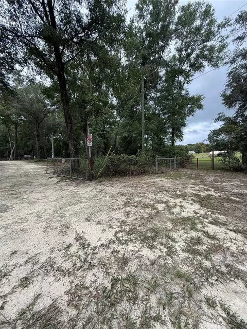 59 Th Pl, O Brien, FL 32071 photo 7