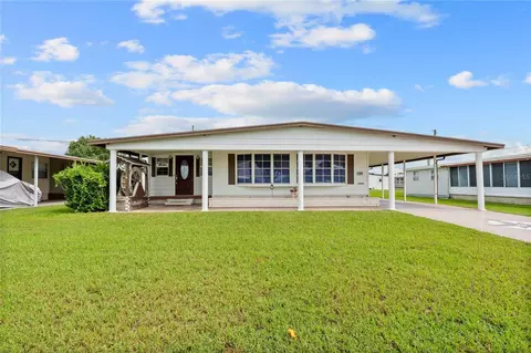 5244 Jo St, Zephyrhills, FL 33542