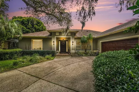 16809 Windsor Park Dr, Lutz, FL 33549