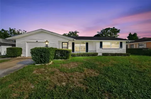 7917 Mimosa Dr, Port Richey, FL 34668