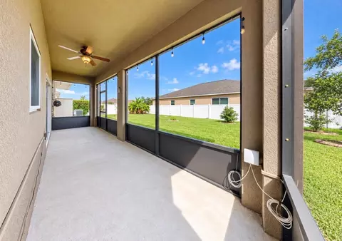 Exterior - 12130 Streambed Dr, Riverview, FL 33579 photo 4 of 11