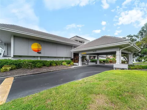 Exterior - 102 Windward Dr, Osprey, FL 34229 photo 10 of 16