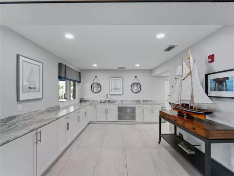 Kitchen - 102 Windward Dr, Osprey, FL 34229 photo 5 of 5