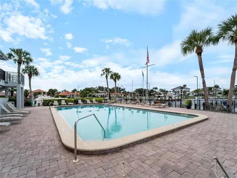 Exterior - 102 Windward Dr, Osprey, FL 34229 photo 14 of 16