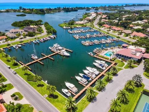 View/Area - 102 Windward Dr, Osprey, FL 34229 photo 2 of 3