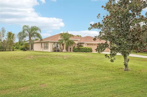 Exterior - 18115 Howling Wolf Run, Parrish, FL 34219 photo 11 of 14