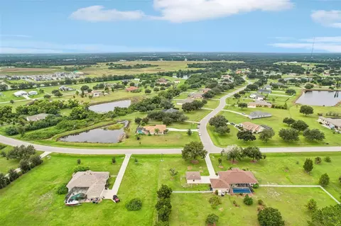 View/Area - 18115 Howling Wolf Run, Parrish, FL 34219 photo 13 of 17