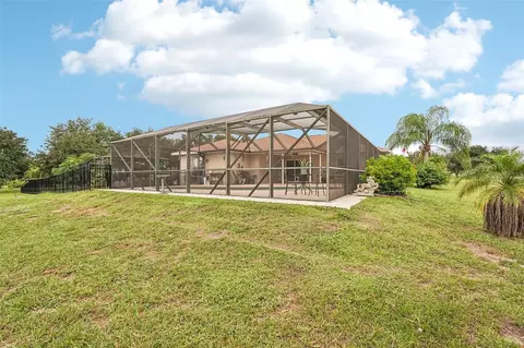 Exterior - 18115 Howling Wolf Run, Parrish, FL 34219 photo 5 of 14